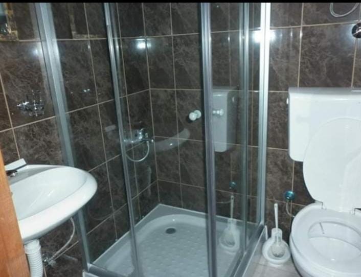 Apartments EMERALD Bed and Breakfast in Ulcinj Municipality