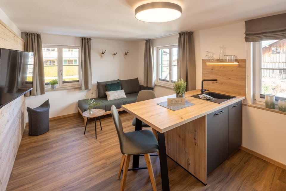 Riedbergerhorn - Gasthof & Ferienwohnungen Inn in Oberstdorf