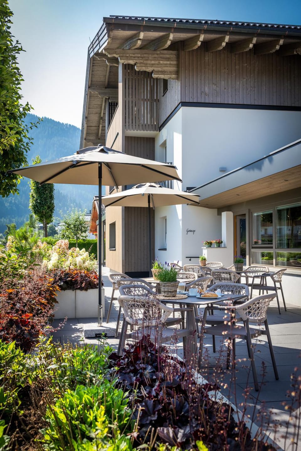 Summer, Balcony/Terrace