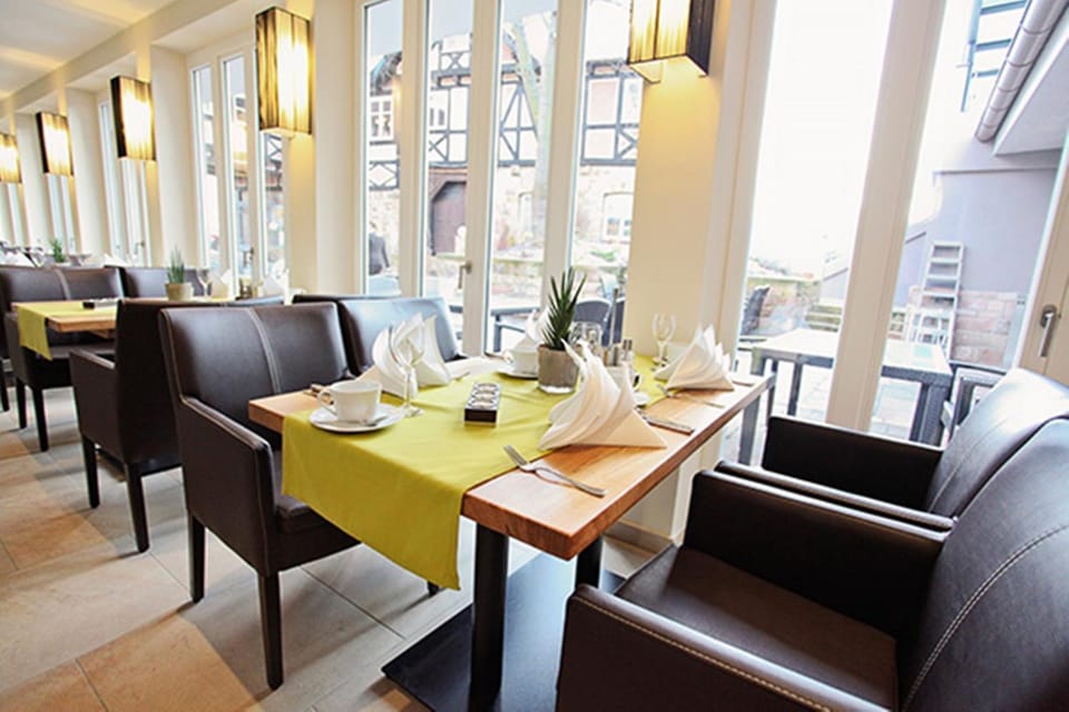 Restaurant/places to eat, Breakfast