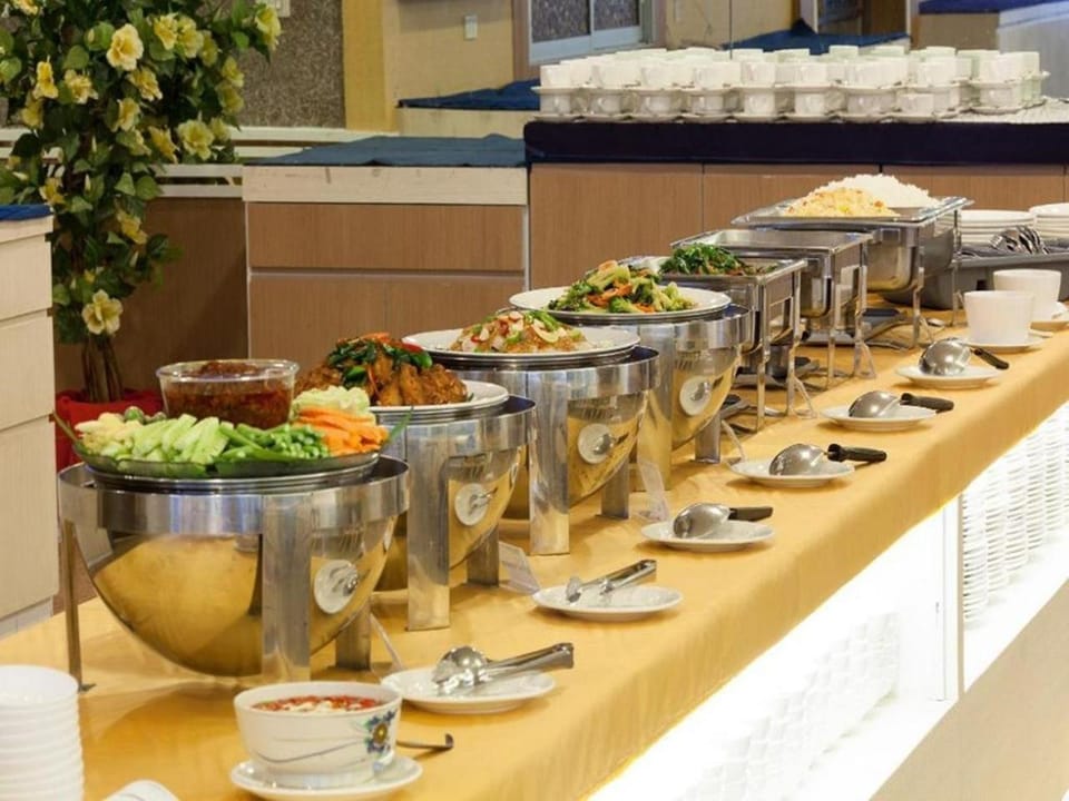 Restaurant/places to eat, Food and drinks, Food, Breakfast, Buffet breakfast