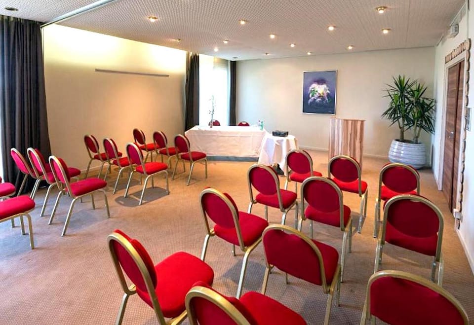 Business facilities, Meeting/conference room