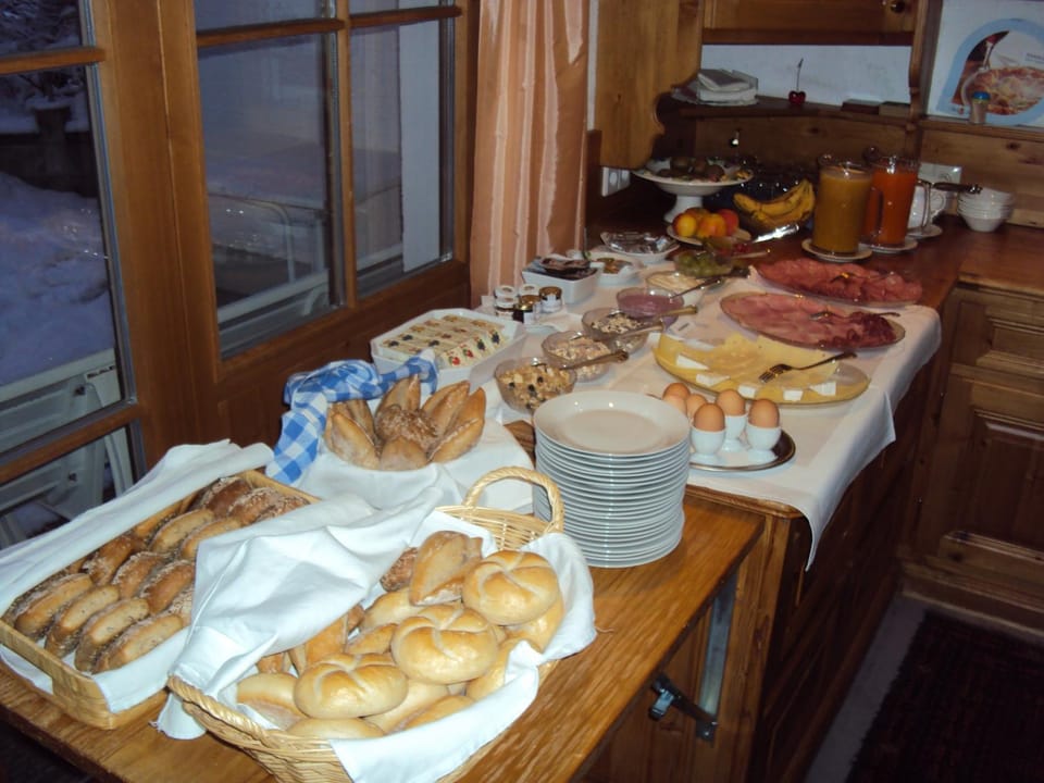 Restaurant/places to eat, Food and drinks, Breakfast, Buffet breakfast, Buffet breakfast