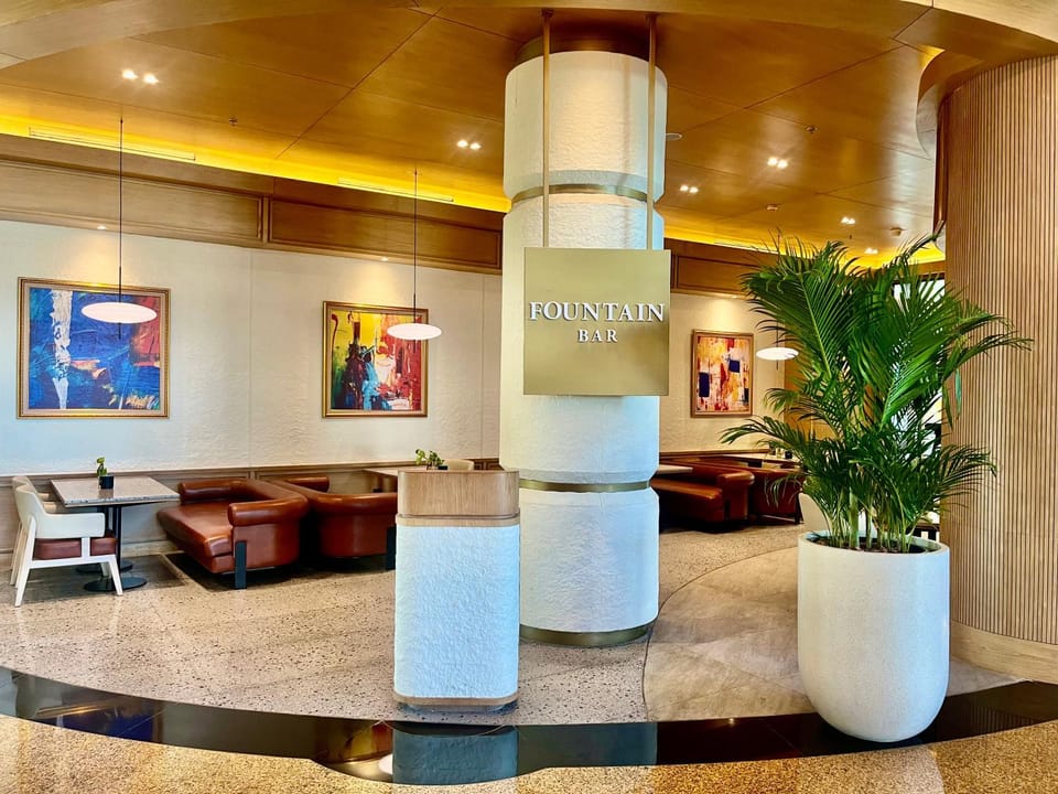 Lounge or bar