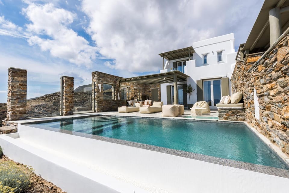 VATHI BLEU PRIVATE VILLAS Villa in Decentralized Administration of the Aegean
