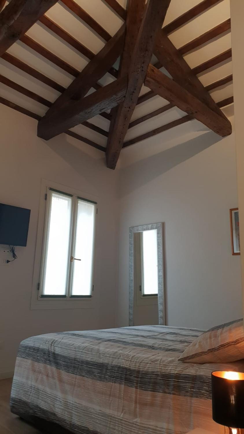 SNC1018 MODERN BOUTIQUE APARTMENT Apartment in Venice