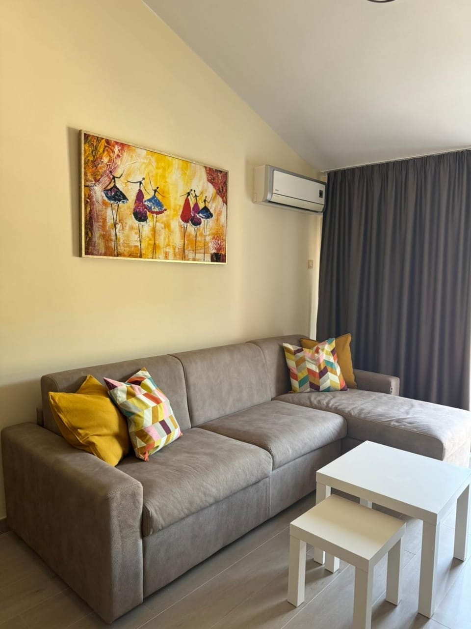 Living room, air conditioner