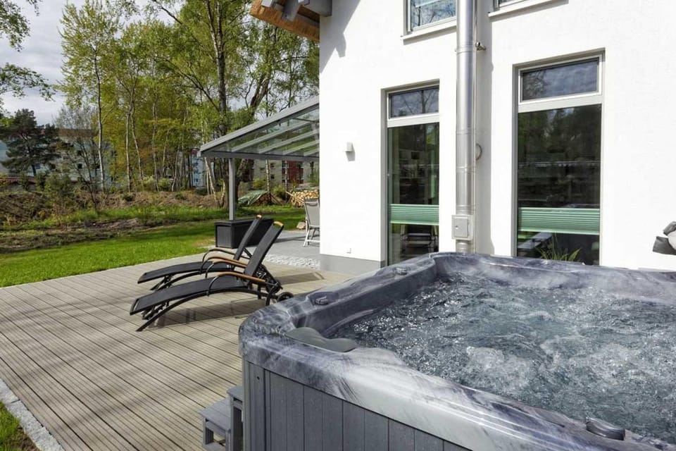 Hot Tub, Balcony/Terrace