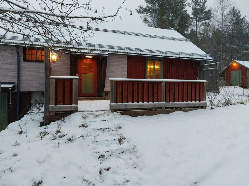 Property building, Winter