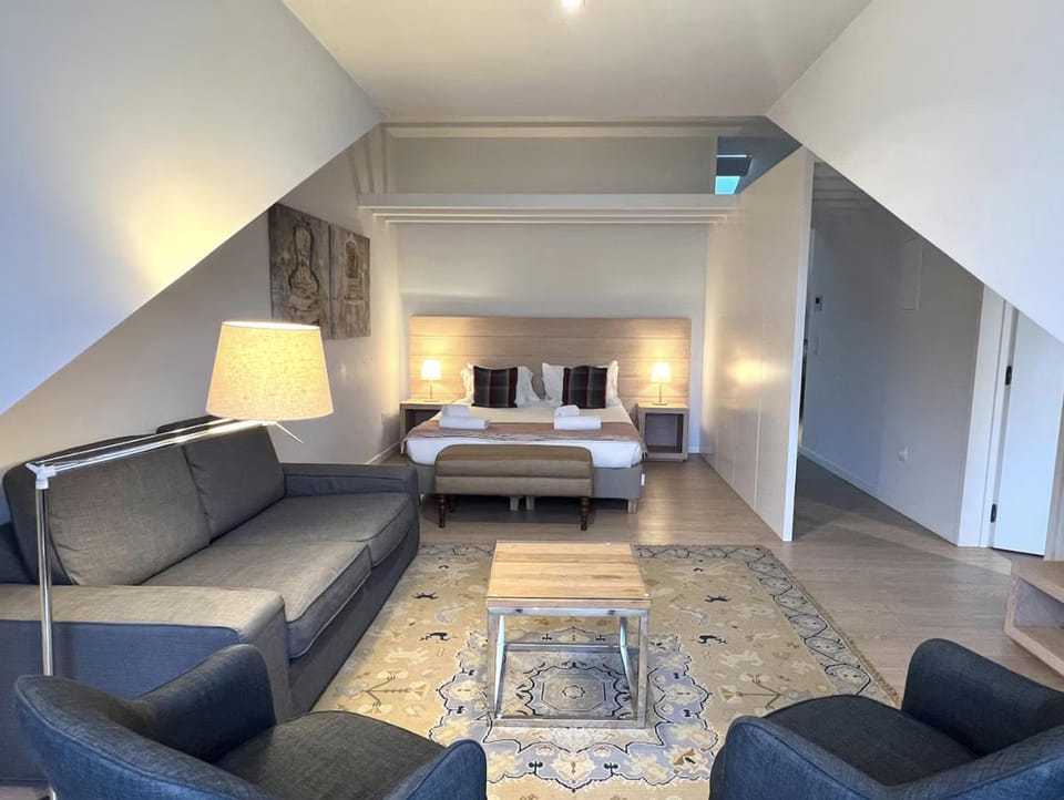 Bed, Living room, Bedroom