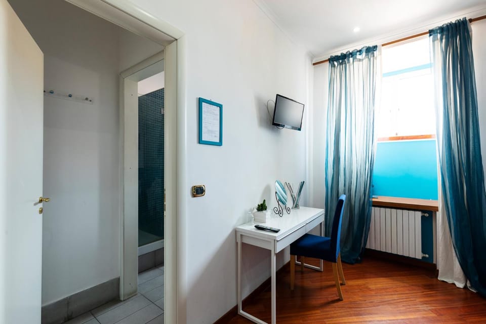 Bathroom, Bedroom