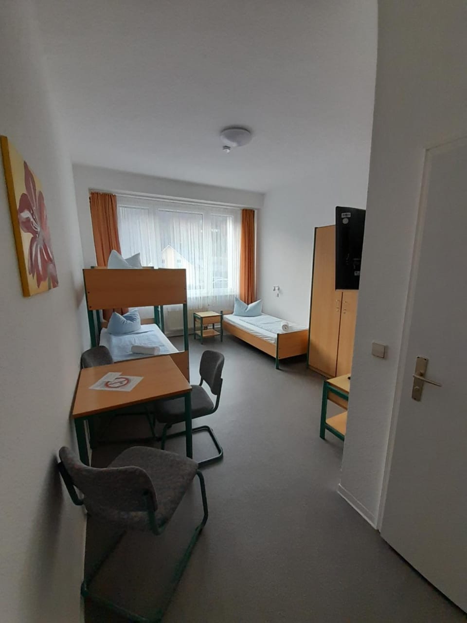 Photo of the whole room