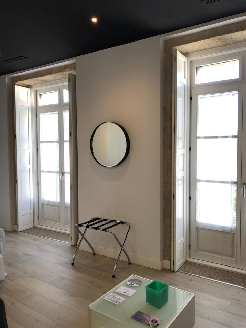 Communal lounge/ TV room, TV and multimedia, Living room, Seating area