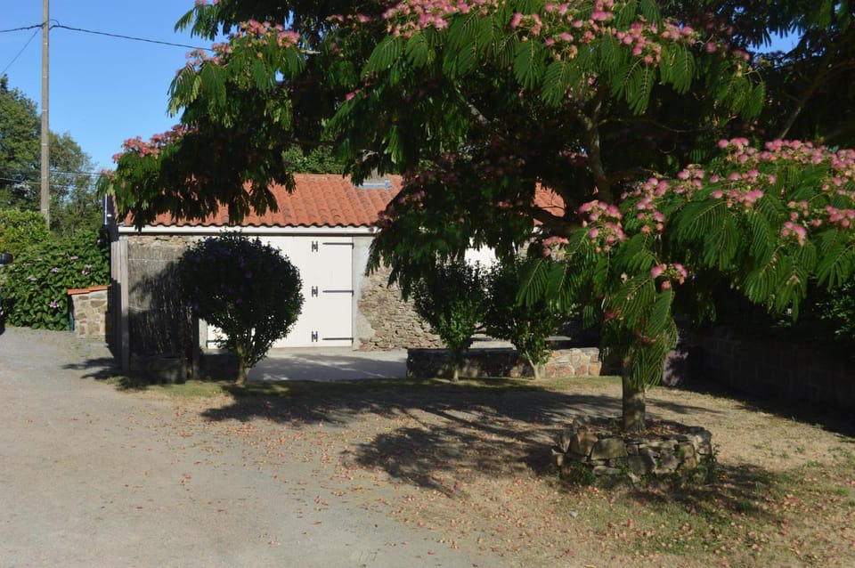 Le Bois Regnier House in Pays de la Loire