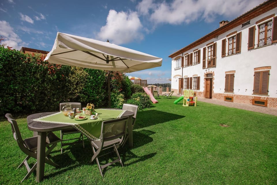 Property building, BBQ facilities, Garden