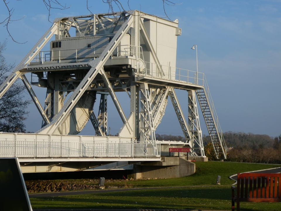 LE BRIDGE Apartment in Normandy