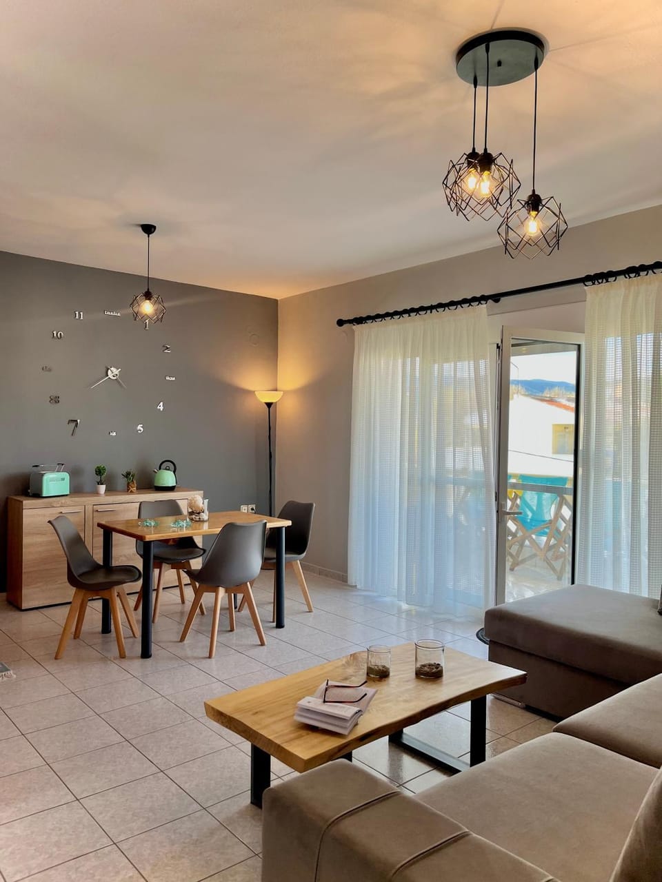 Living room, Seating area, Dining area