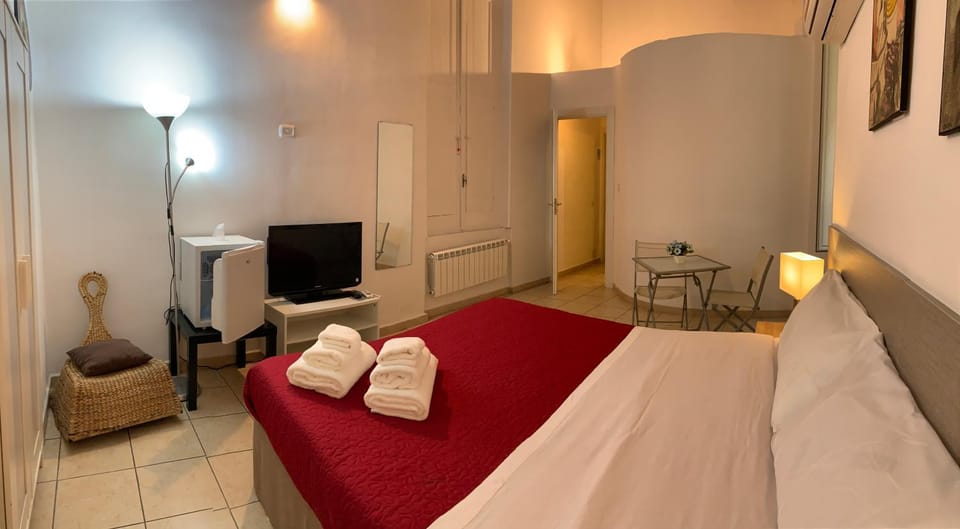 La Tela Bianca Bed and Breakfast in Naples