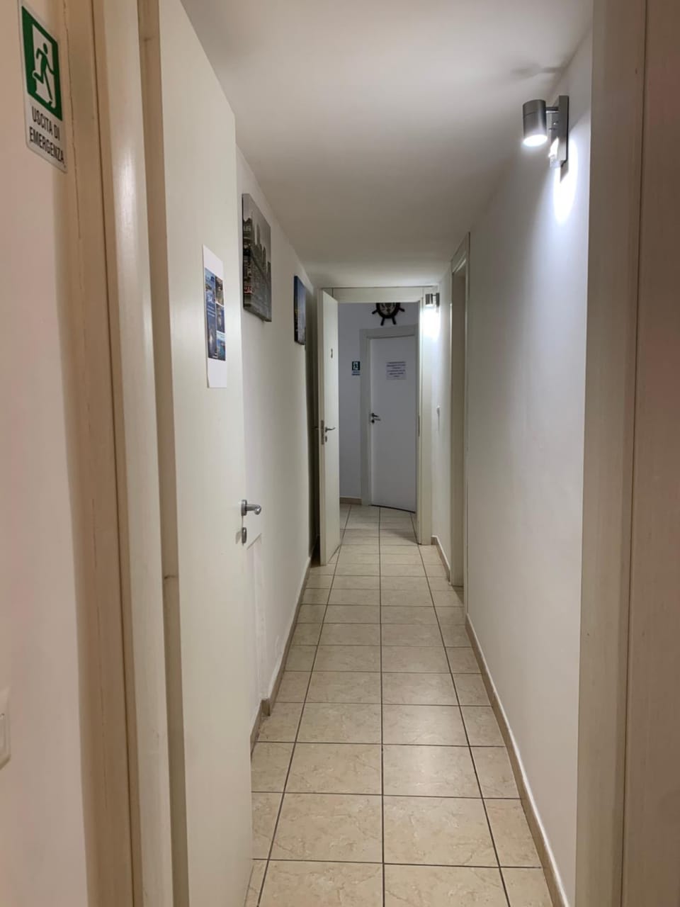 La Tela Bianca Bed and Breakfast in Naples