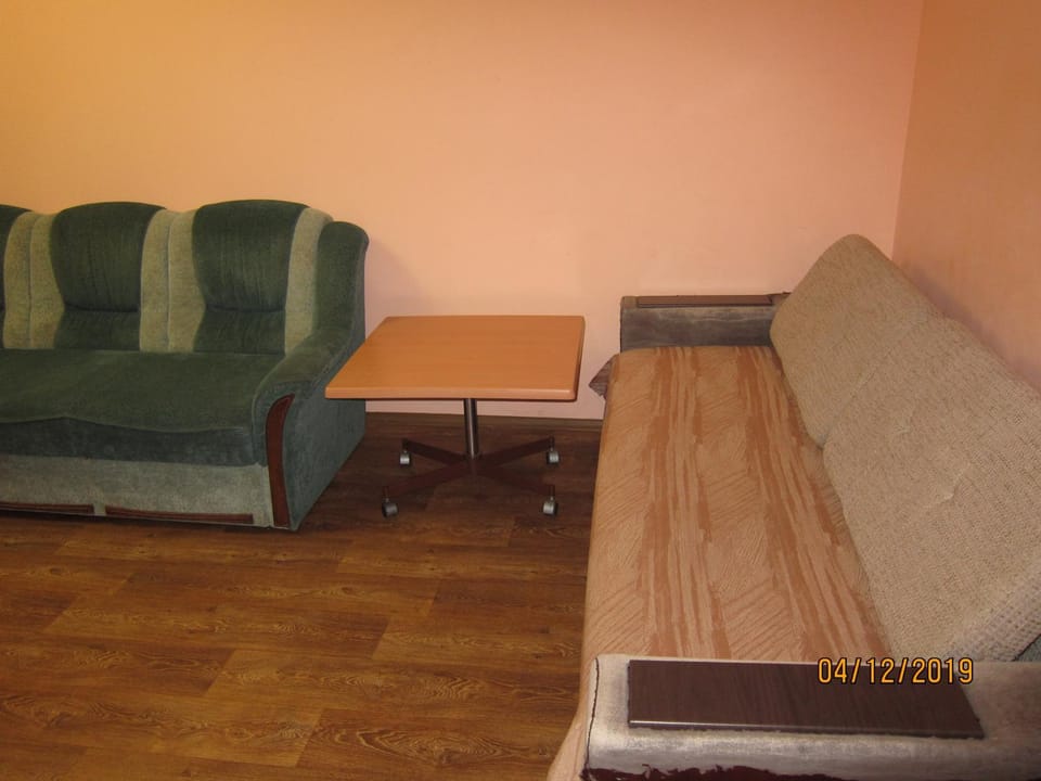 Комфортна 2-кімнатна зі швидким цілодобовим інтернетом Apartment in Ukraine