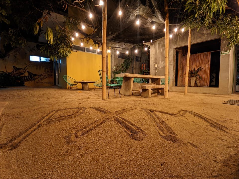 Paziflora Hostel -STARLINK- Bed and Breakfast in Puerto Escondido
