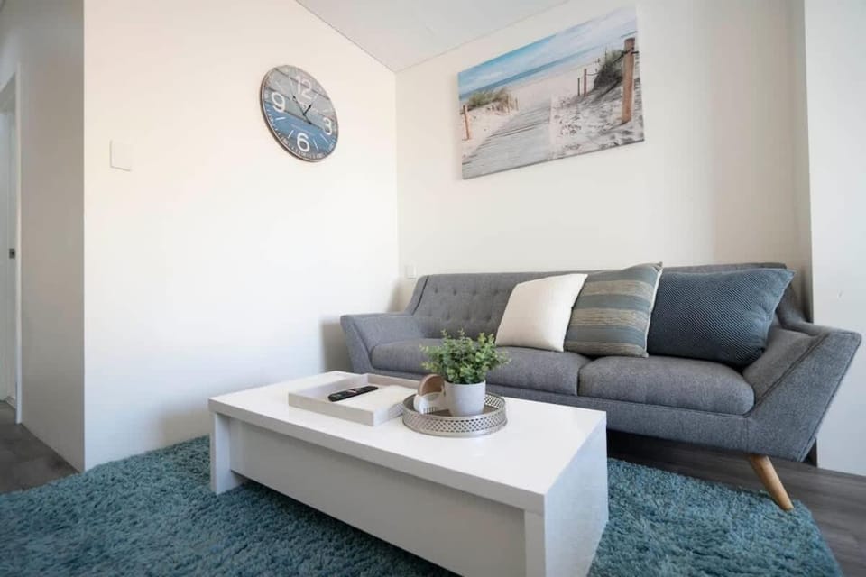206 Designer Studio -Explore Perth FREE Hop On Bus Apartment in Perth