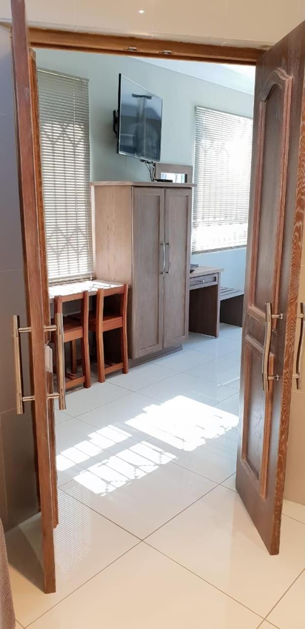 WILLOW MANOR Bed and Breakfast in South Africa