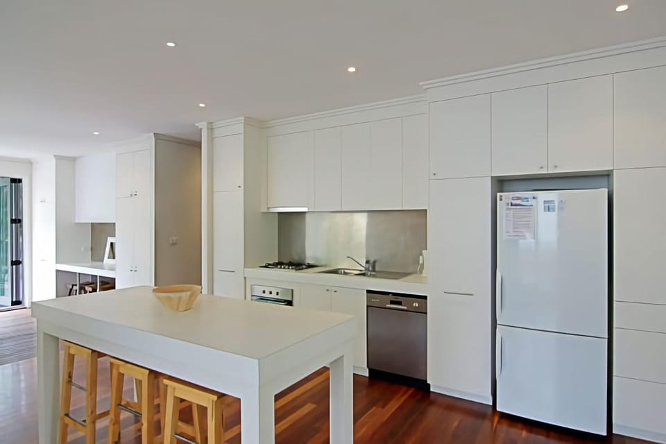 Lantana Beach House - 77 Butler Street House in Byron Bay