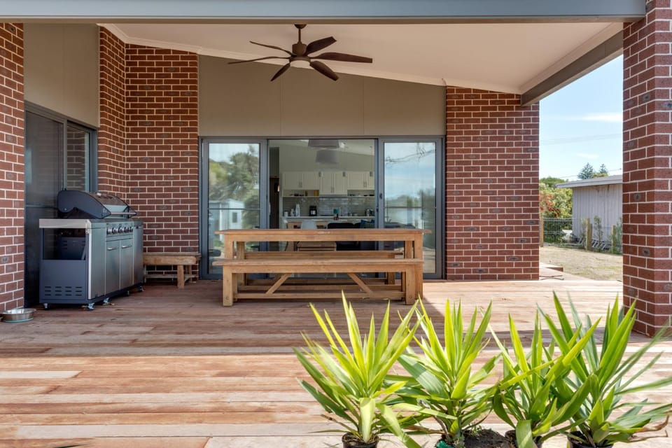 BBQ facilities, Balcony/Terrace