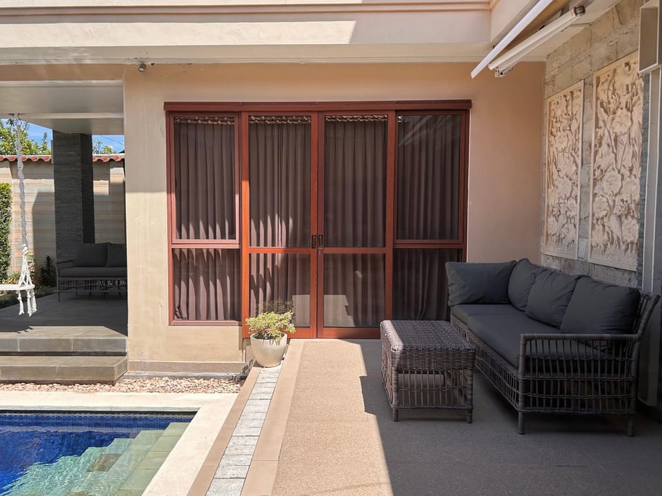 Balcony/Terrace, Seating area