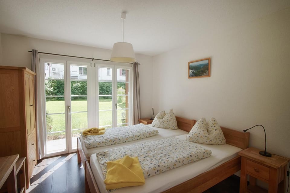 Bed, Photo of the whole room, Bedroom, Garden view