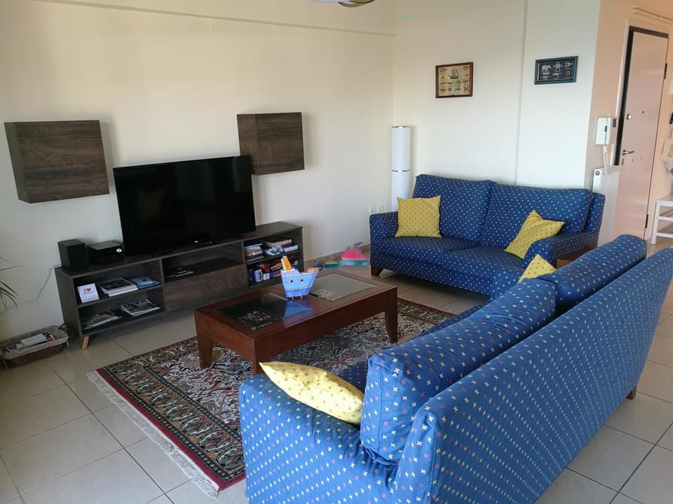 TV and multimedia, Seating area