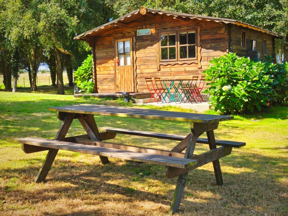 CAMPING A GRANDELLA Campground/ 
RV Resort in Asturias