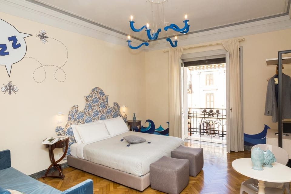 Tritone 125 Suite Bed and Breakfast in Rome