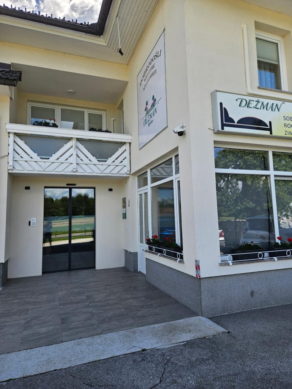 Property building, Day