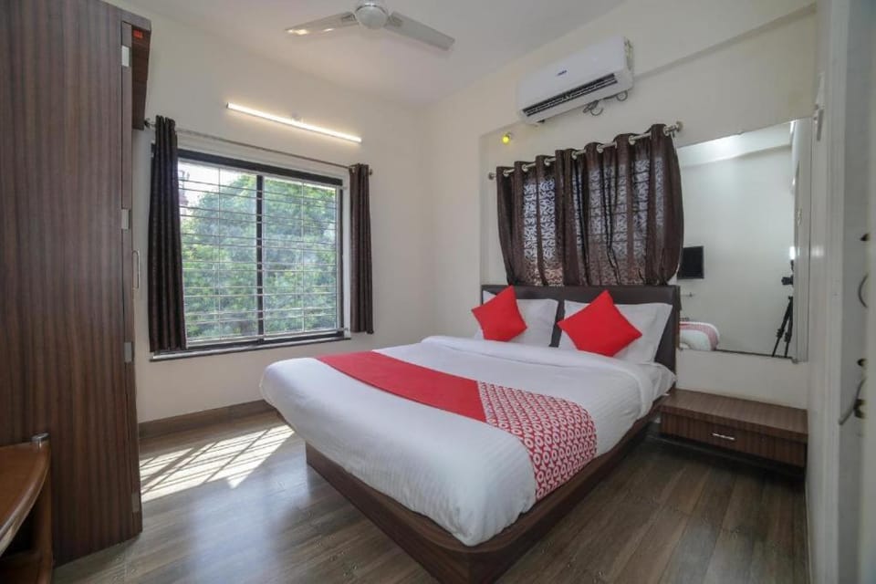 Hotel Shelter Hotel in Maharashtra