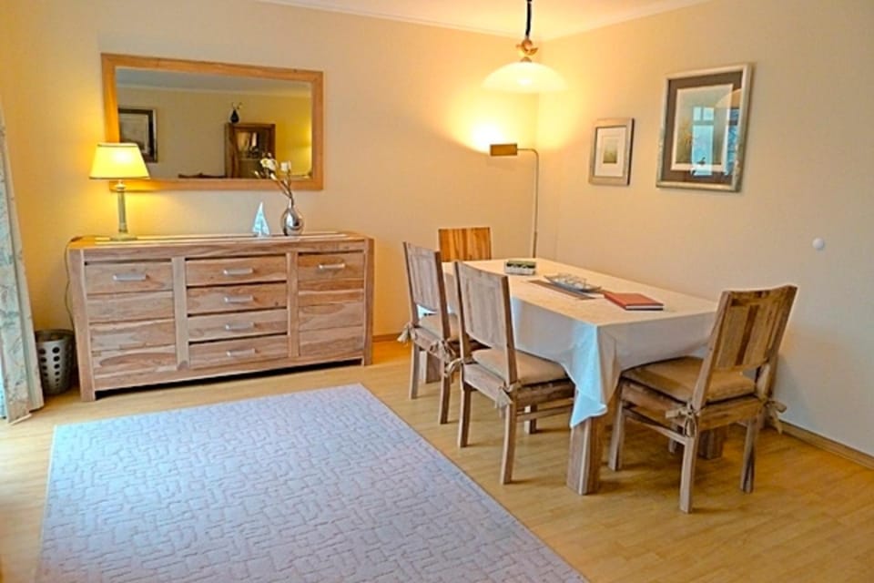 Residenz "Am Postplatz", Villa Sonja, Whg 9 Apartment in Zingst