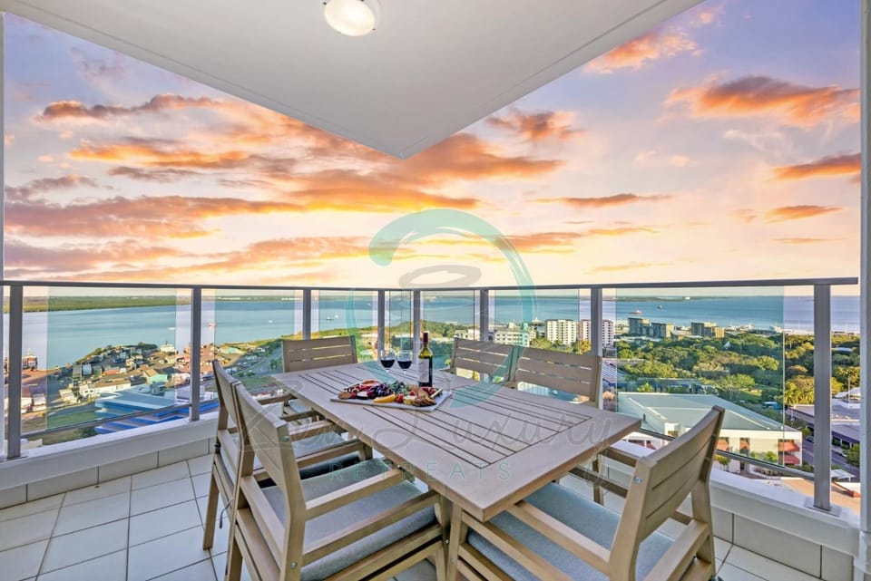 ZEN TOWERS PENTHOUSE Darwin's Exclusive Short Stays Holiday Home Apartment in Darwin