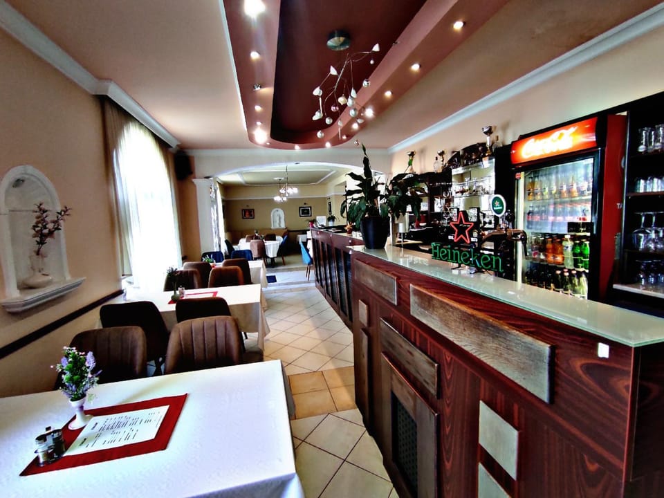 Lounge or bar