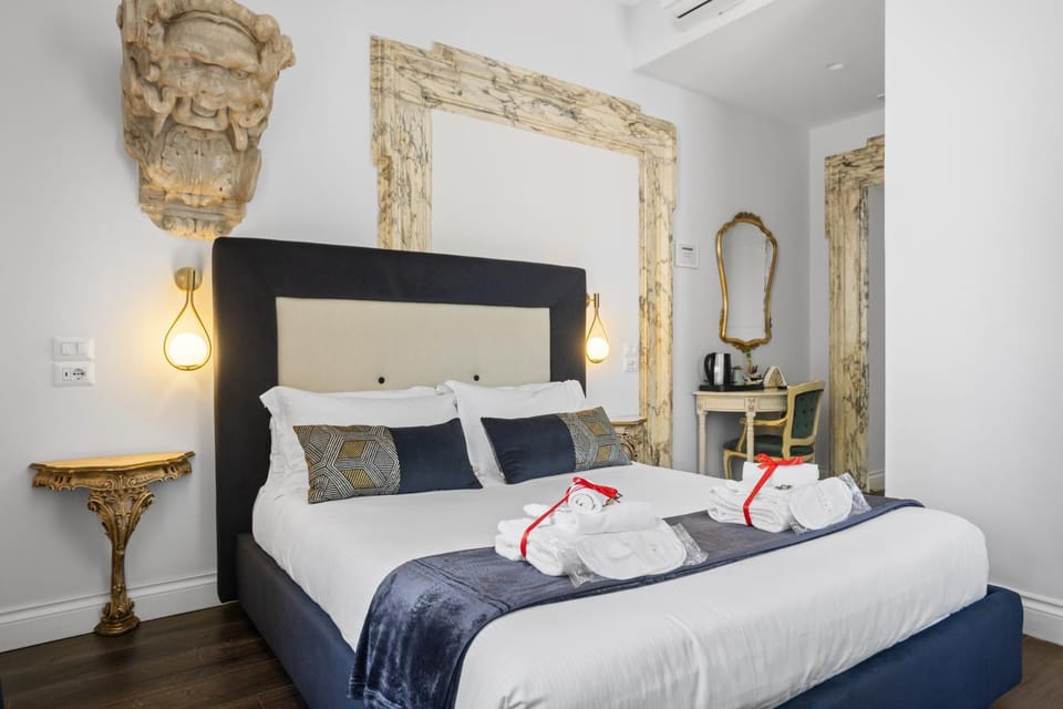 Bed, Photo of the whole room