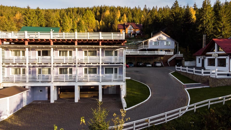 Property building, Day, Natural landscape