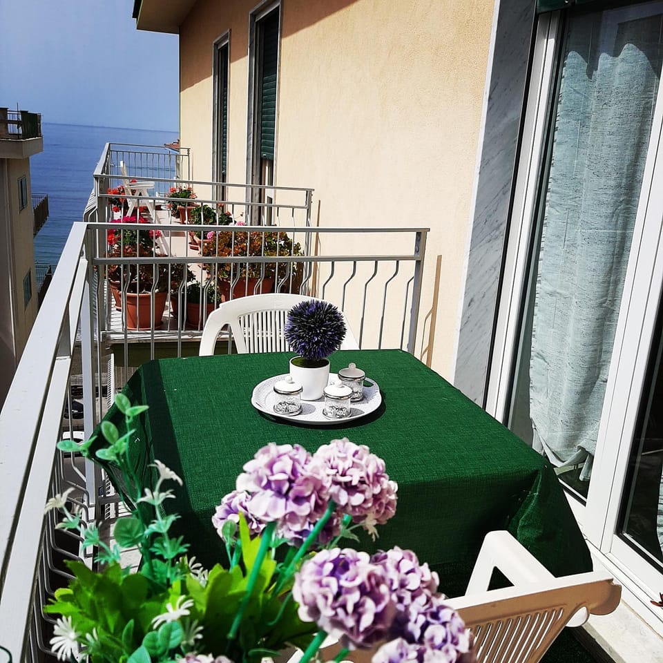 Day, View (from property/room), Balcony/Terrace