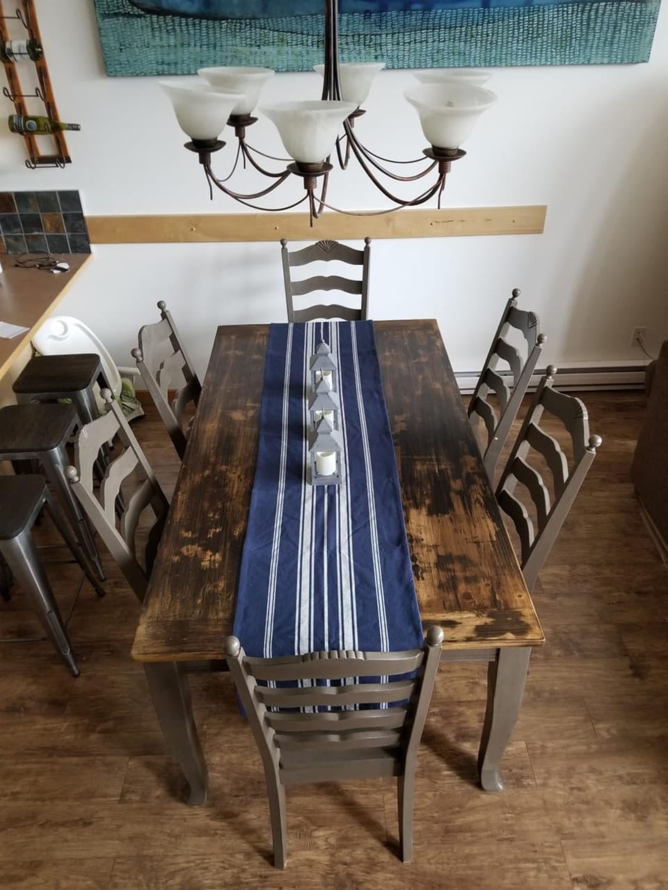 Dining area, On site