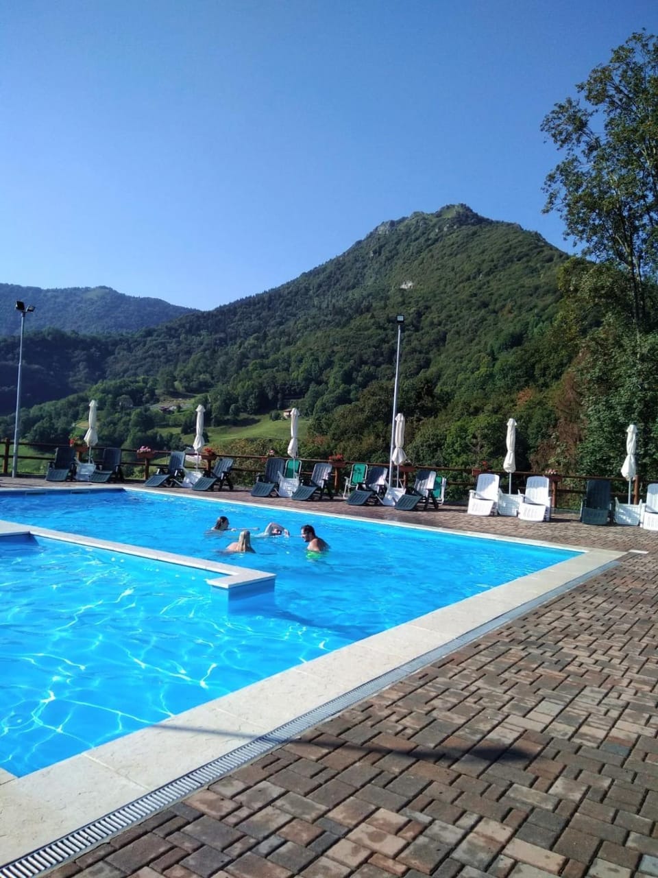 Swimming pool