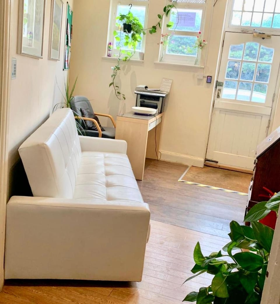 Albert Guest House Bed and Breakfast in Kingston upon Thames