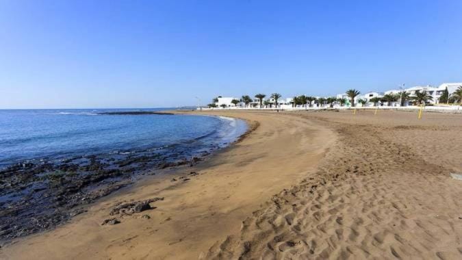 Flower Beach Suite 16 Apartment in Isla de Lanzarote