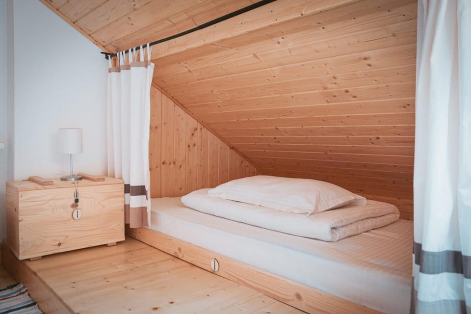 Zozo Hostel Hostel in Brasov