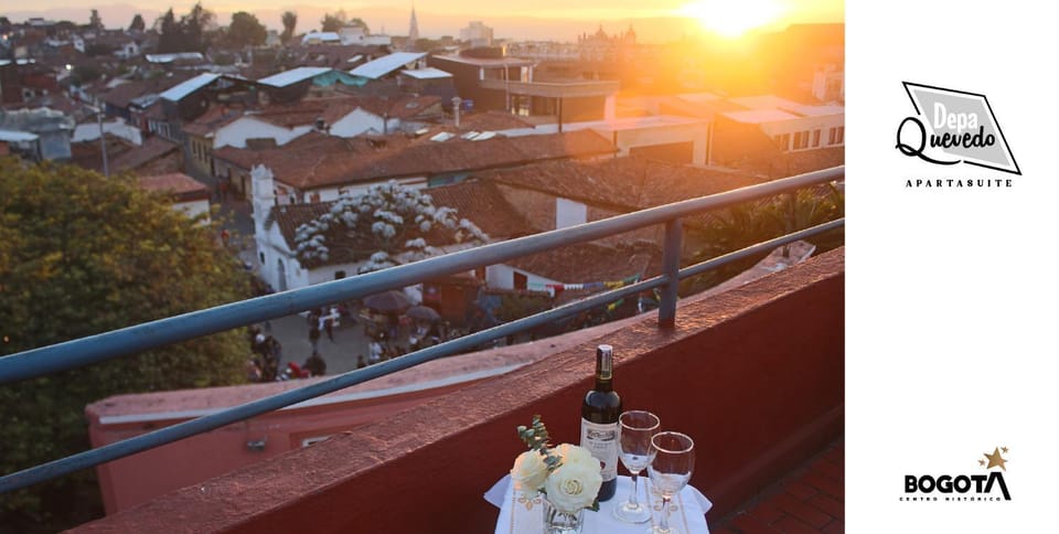 Patio, Patio, Nearby landmark, Balcony/Terrace, Balcony/Terrace, City view, City view, Landmark view, Landmark view, Mountain view, Mountain view, Sunrise, Sunset