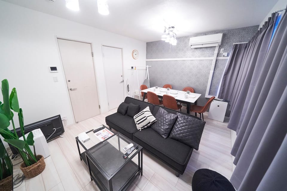 FINOA Residential Suite IKEBUKURO - 5BR Large Vacation Home Apartment in Japan