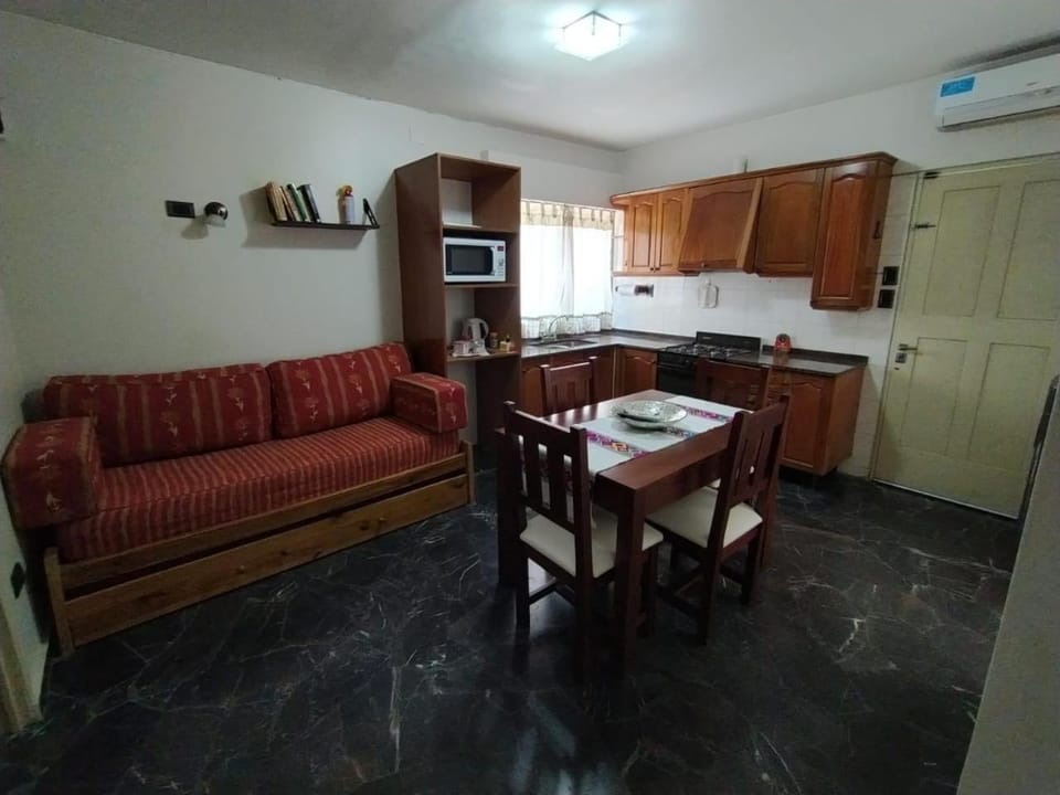 Living room, Dining area, kitchen